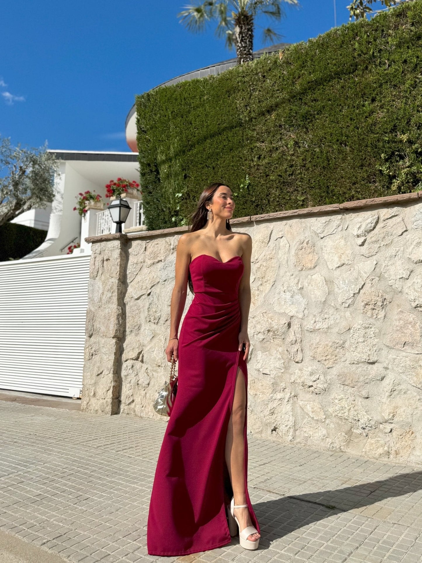 Vestido corazon ajustado burdeos