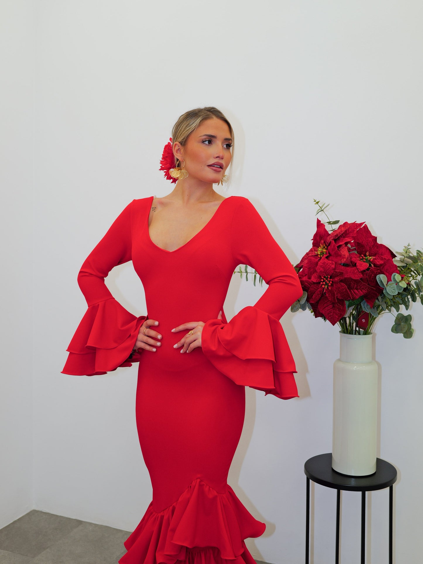 Traje flamenca asimetrico volantes rojo