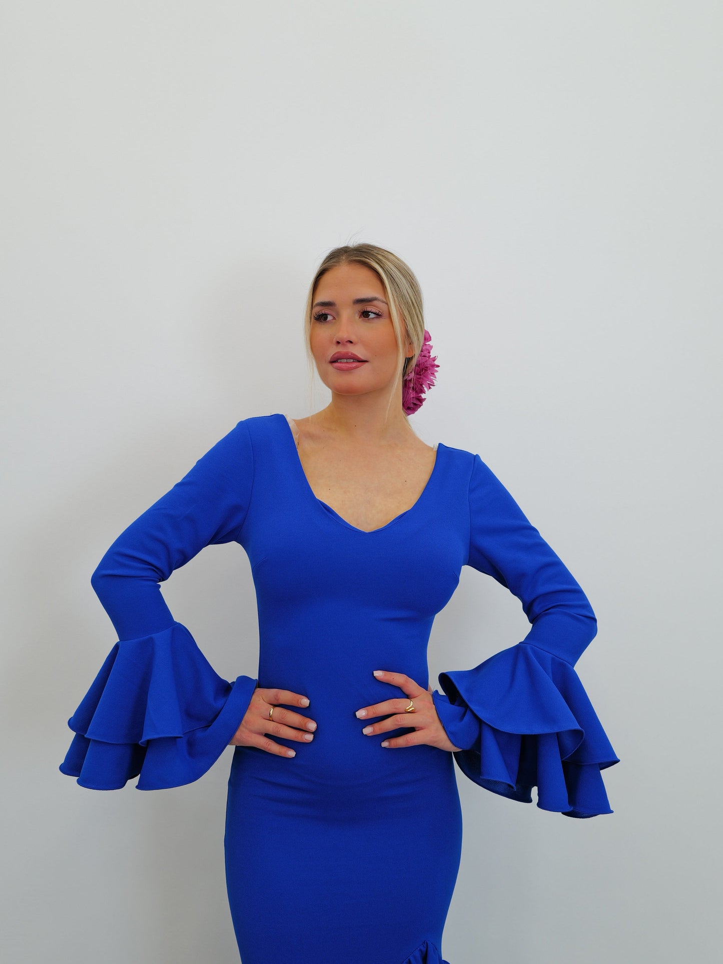 Traje flamenca asimetrico volantes klein