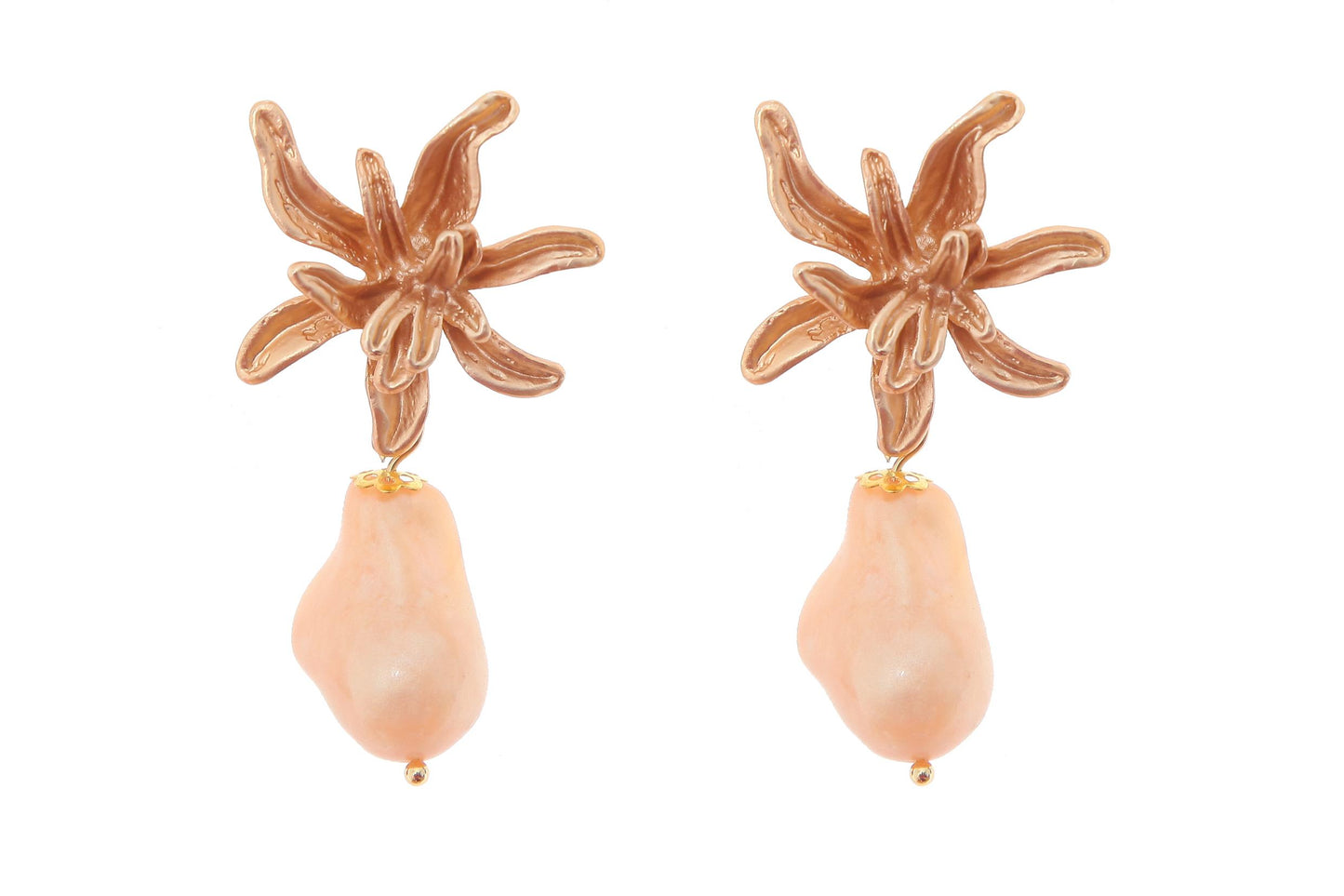 Pendiente de piedras nácar yema con cabezal flor