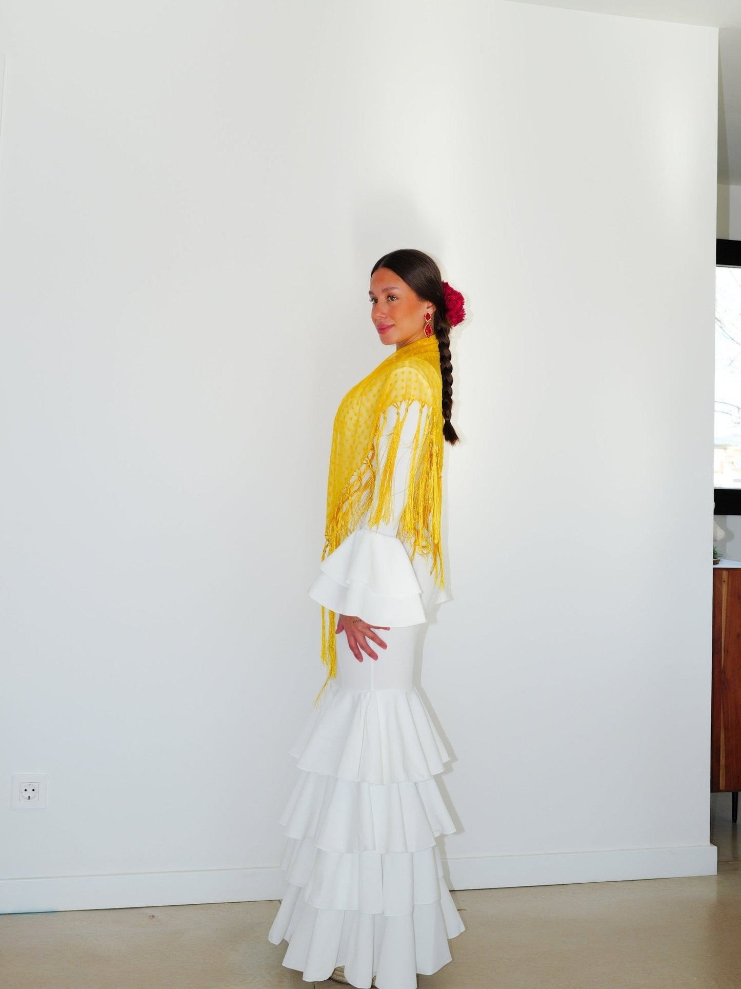 Mantón flamenca topos amarillo