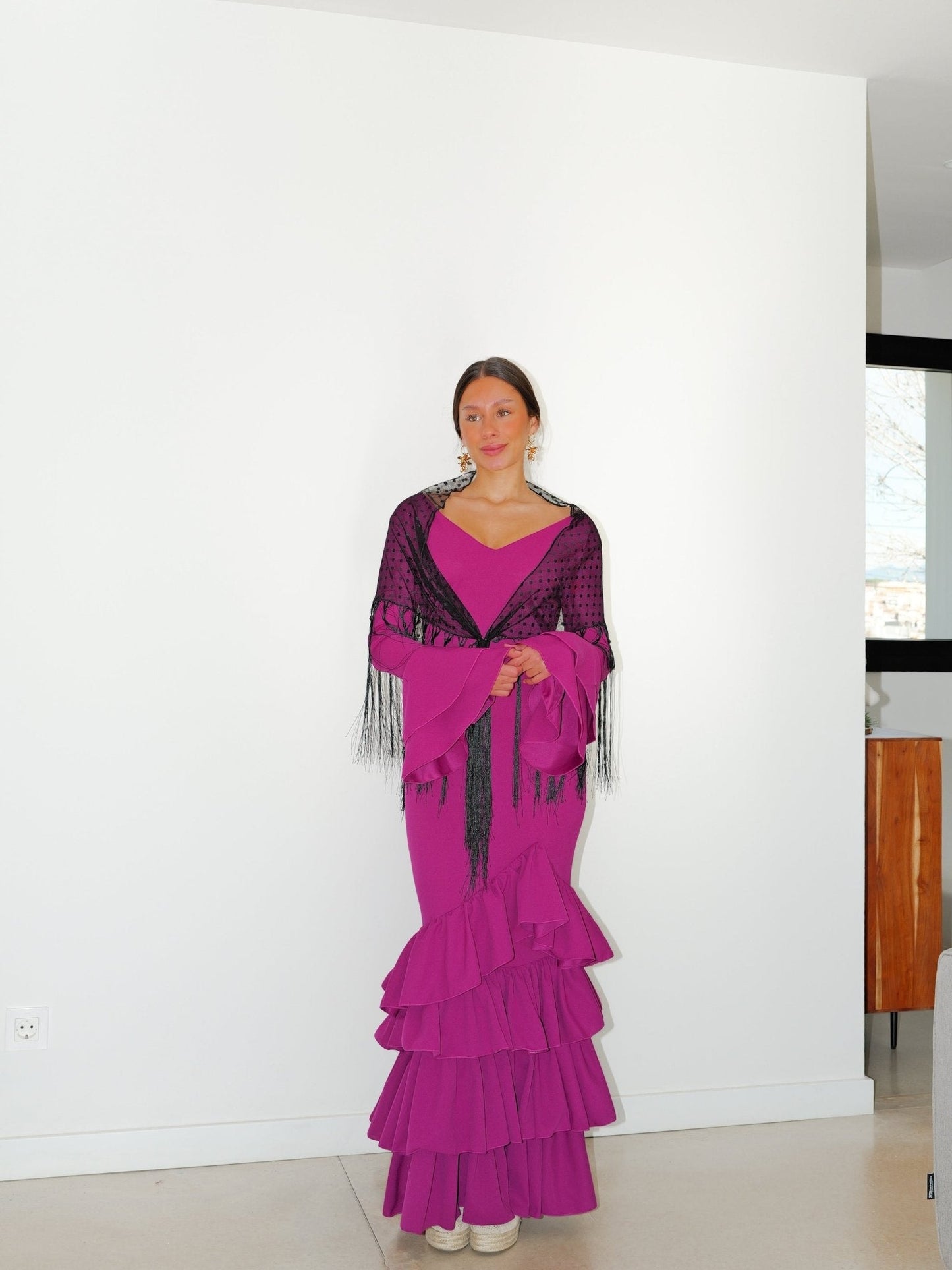 Mantón flamenca topos negro