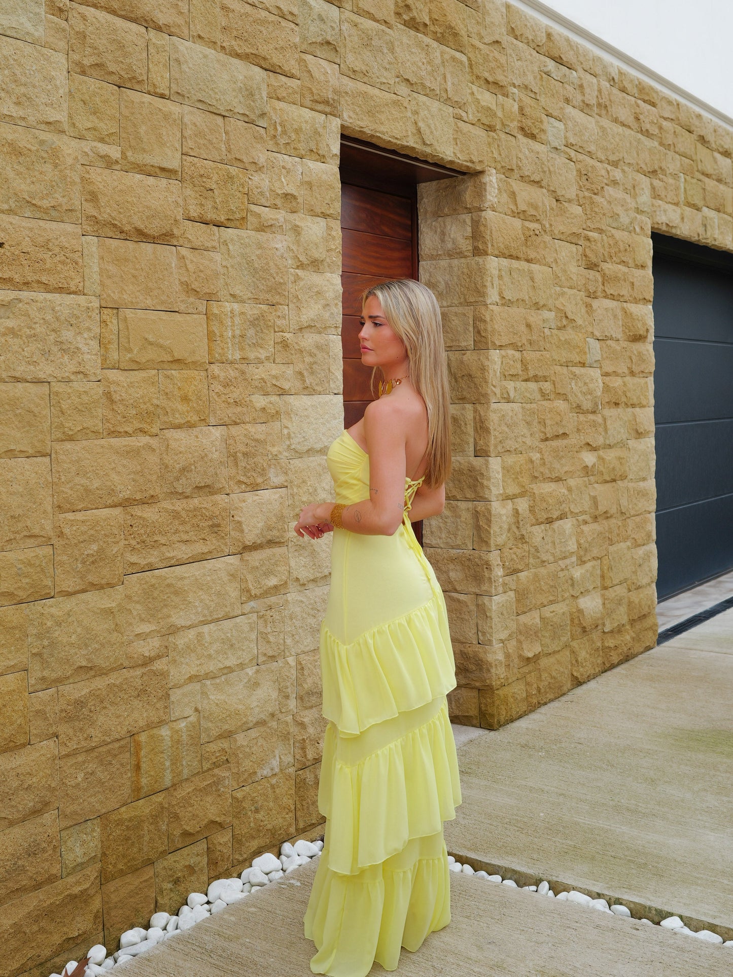 Vestido palabra volantes amarillo