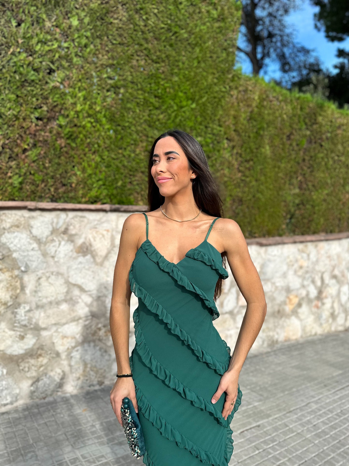 Vestido volantes crepe chocolate