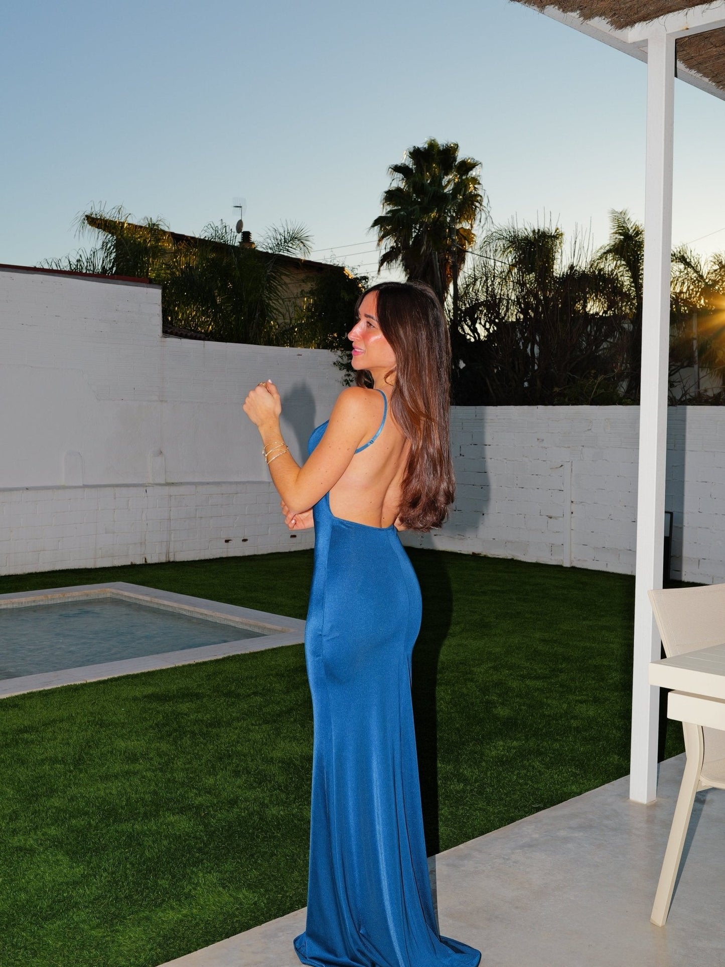 Vestido espalda abierta petróleo