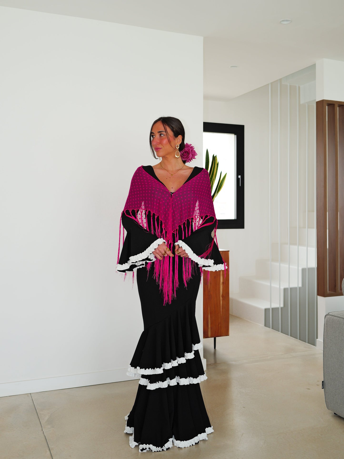 Mantón flamenca topos fucsia