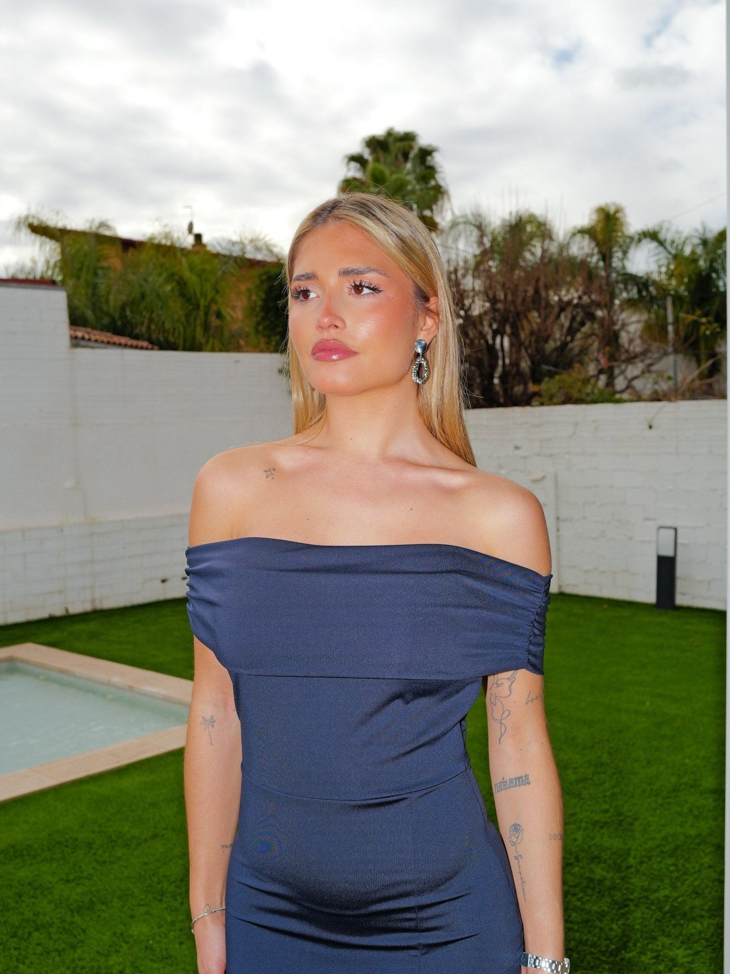 Vestido bardot abertura marino