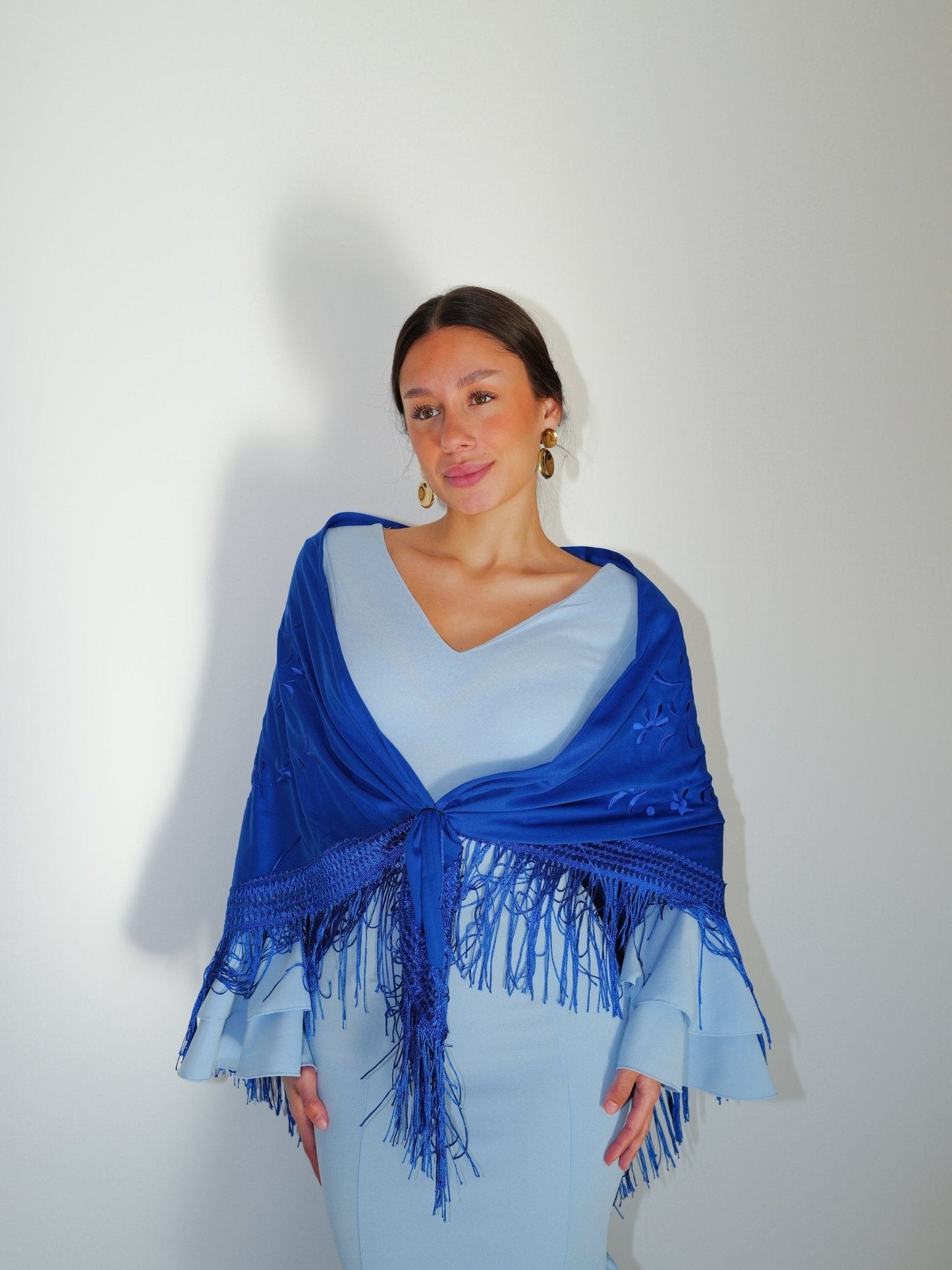 Mantón flamenca bordado flores klein