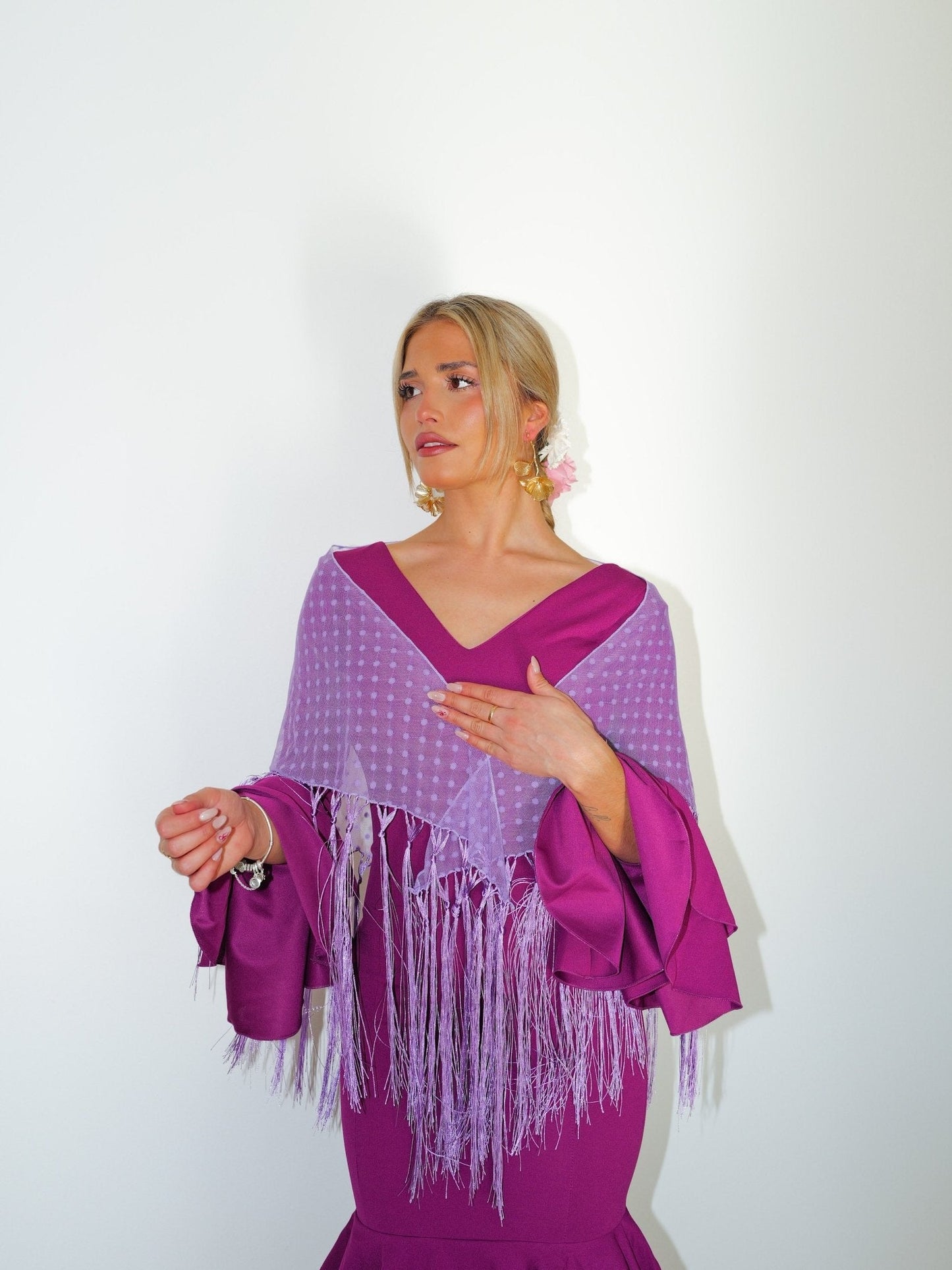 Mantón flamenca topos lila