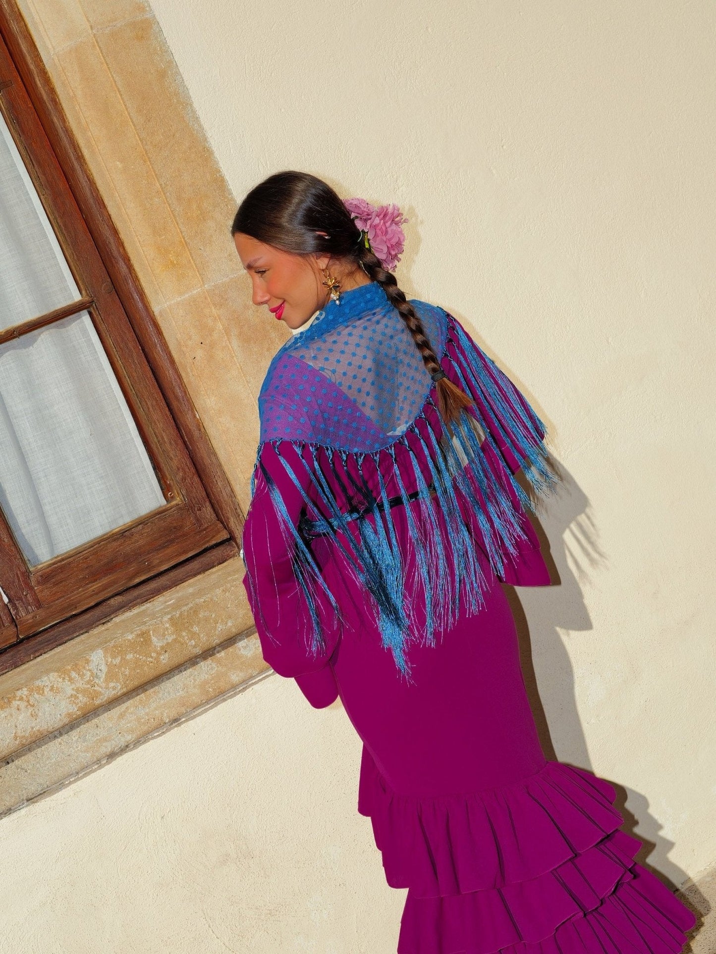 Traje flamenca asimetrico volantes cereza